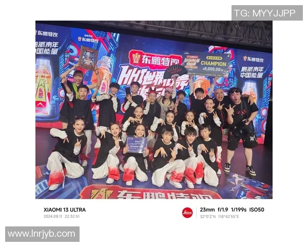 武汉街舞队在世界攀岩锦标赛中以98分稳居积分榜首位 武汉街舞队在世界攀岩锦标赛中以98分稳居积分榜首位