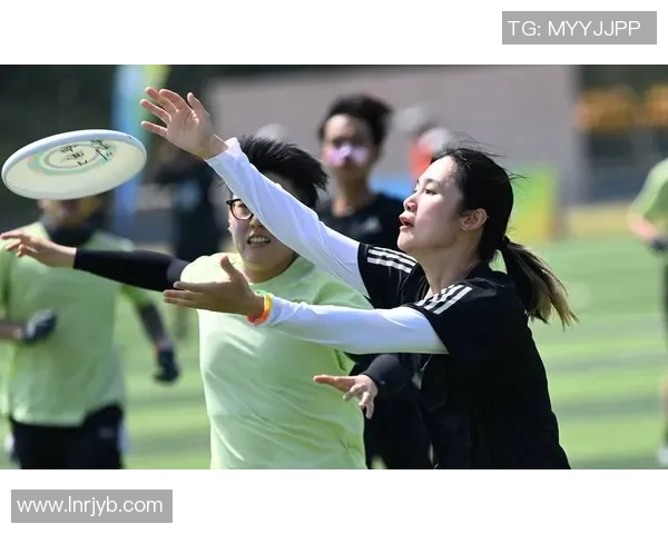 西安飞盘队速度分析与其他队伍的全面对比研究 西安飞盘队速度分析与其他队伍的全面对比研究